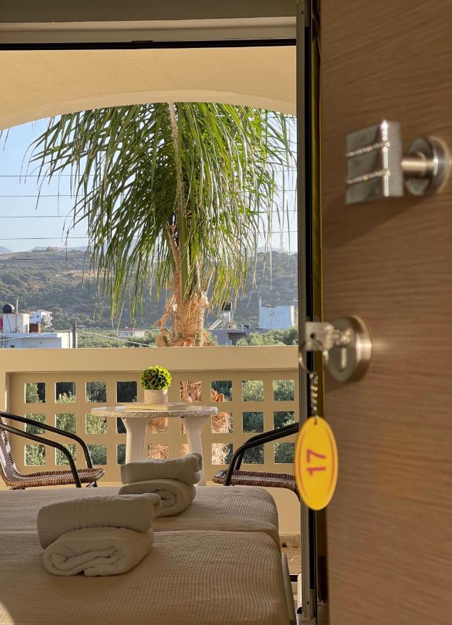 Maria Hotel Sisi Екстериор снимка
