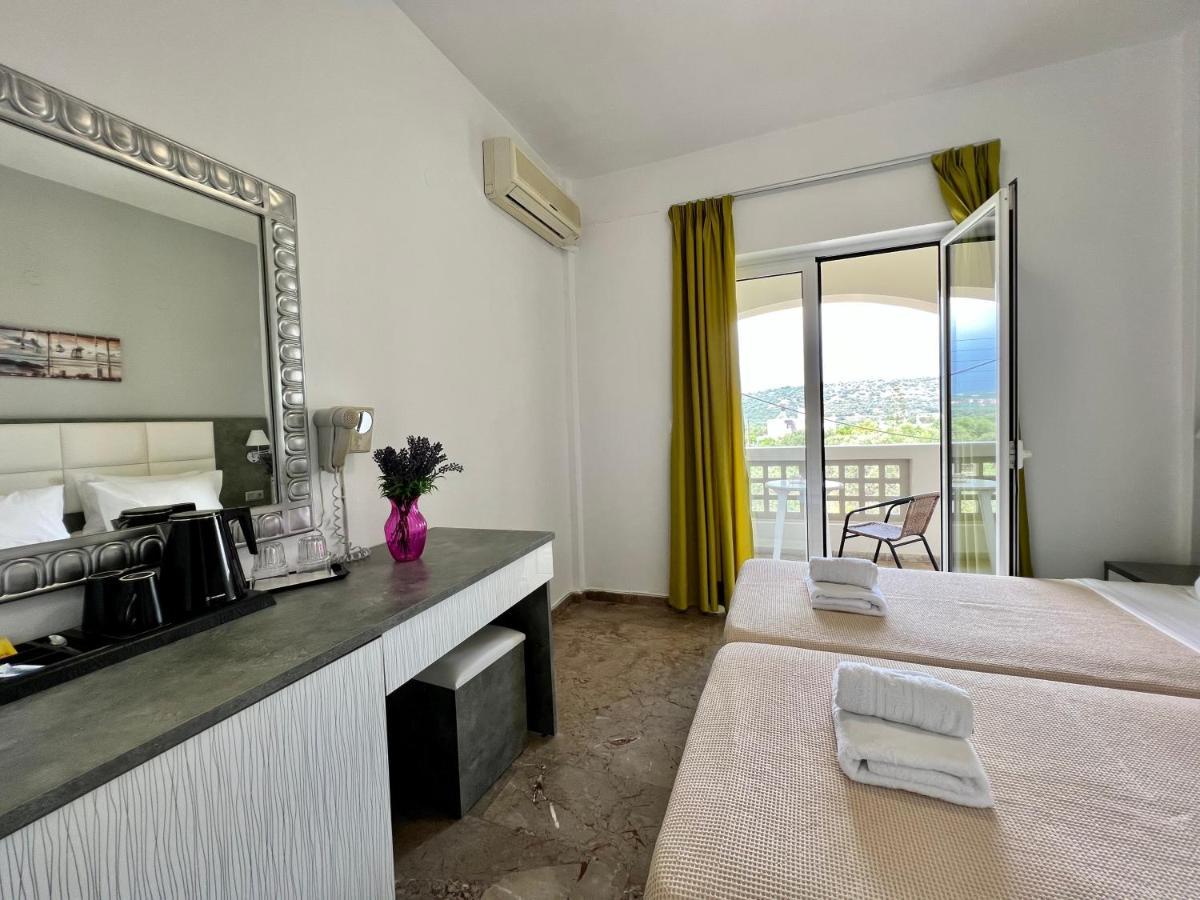 Maria Hotel Sisi Екстериор снимка