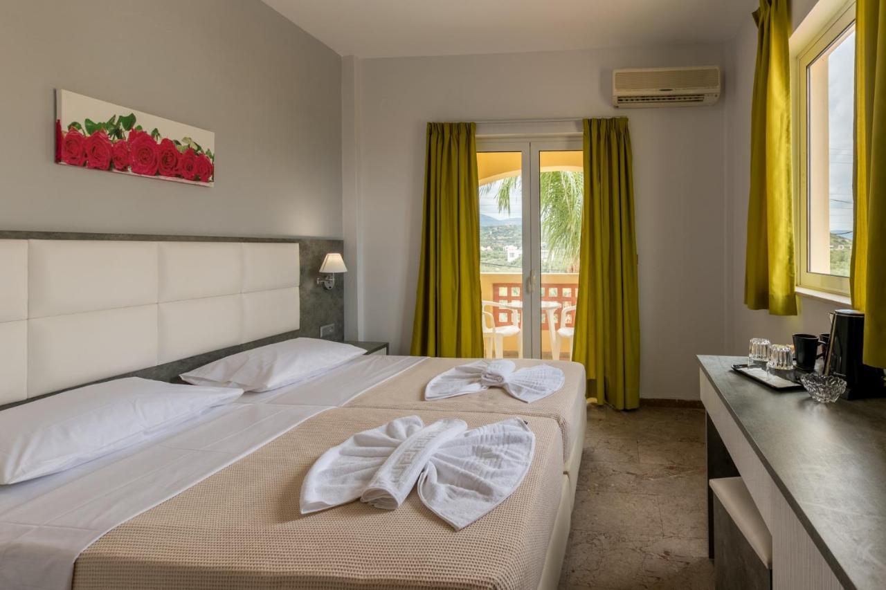 Maria Hotel Sisi Екстериор снимка